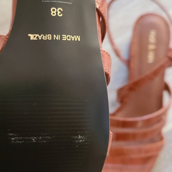 Nat and Nin Sandal Strappy Heels - Picture 6 of 9